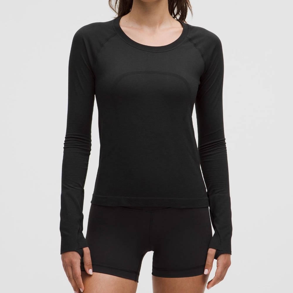 Swiftly Tech Long-Sleeve Shirt 2.0 (waist length) New without tags